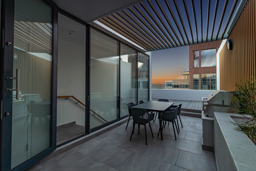 2 Bedroom Property for Sale in Cape Town City Centre Western Cape